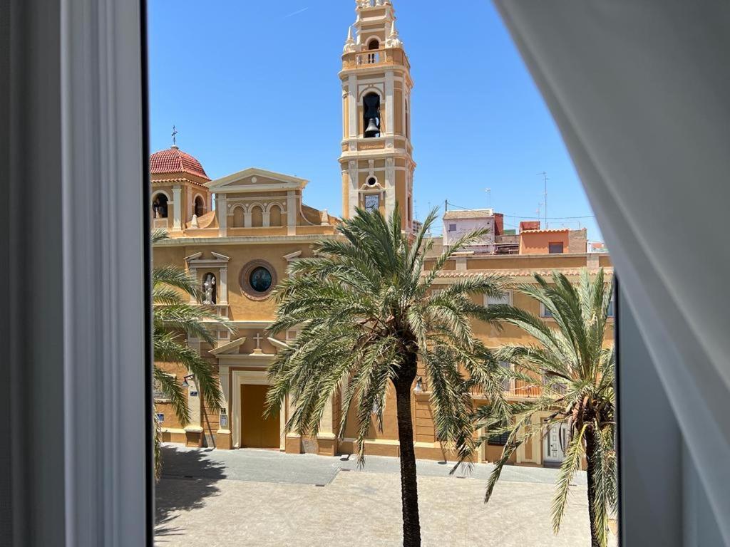 Acogedor apartamento cerca de la playa Apartamento Valencia Exterior foto