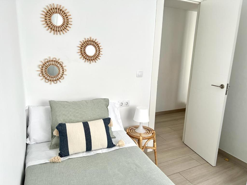 Acogedor apartamento cerca de la playa Apartamento Valencia Exterior foto